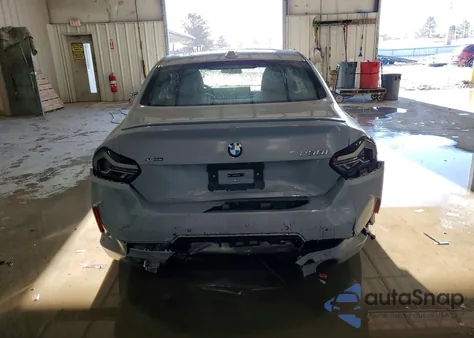 2025 BMW 230Xi z USA, uszkodzony, nr VIN 3MW33CM01S8F00884